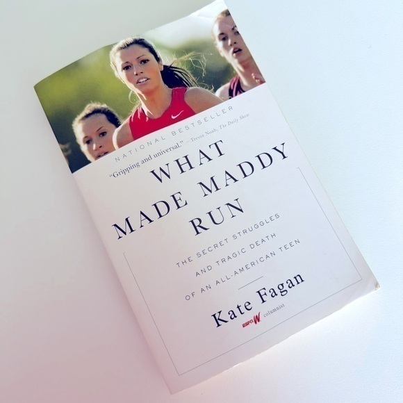 What Made Maddy Run by Kate Fagan- PAPERBACK‎ - Picture 1 of 6